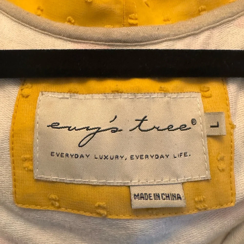 Evys Tree Floral Jacket Size L in EUC - Picture 6 of 6